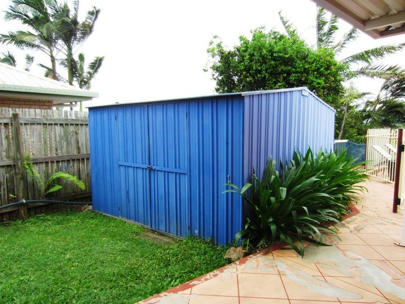 15  McLaughlin Drive, Eimeo QLD 4740