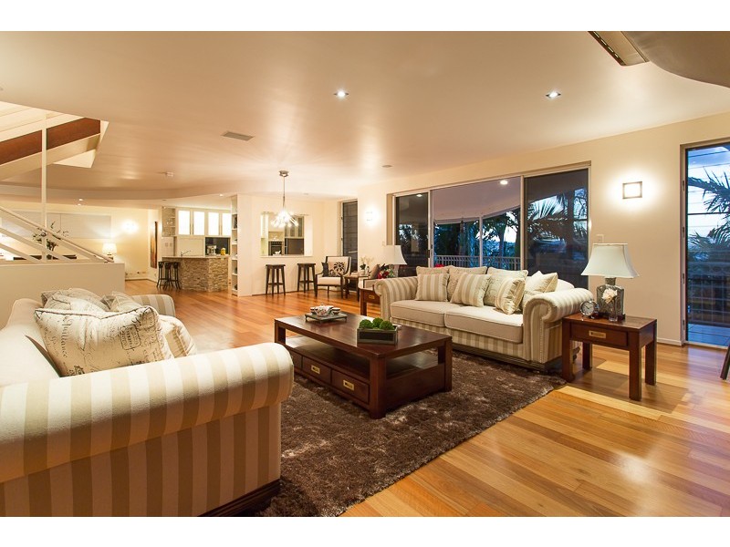 11 Sunrise Place, Blacks Beach QLD 4740