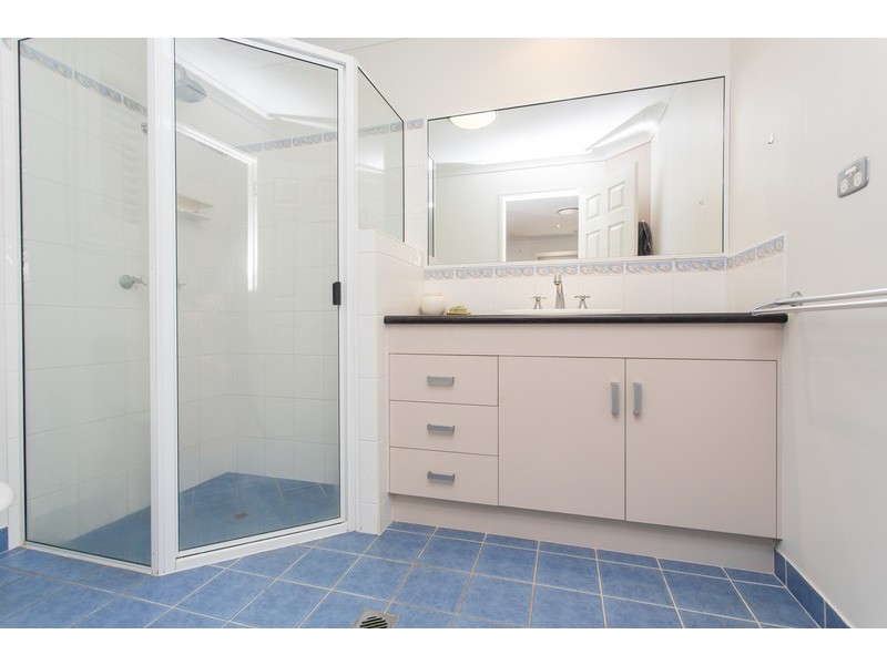 4 Urarii Crescent, Shoal Point QLD 4750