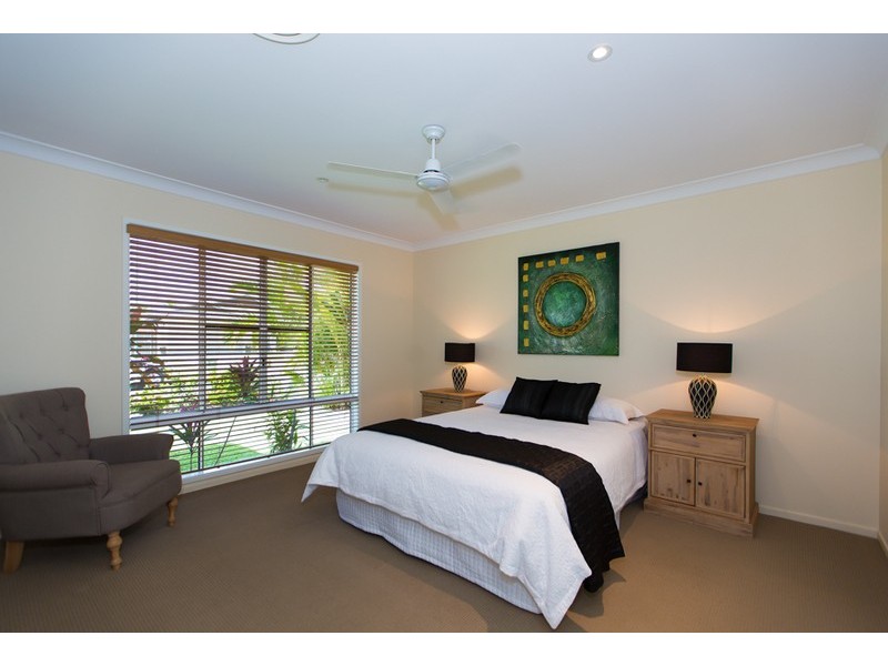 8 Benjamin Court, Walkerston QLD 4751