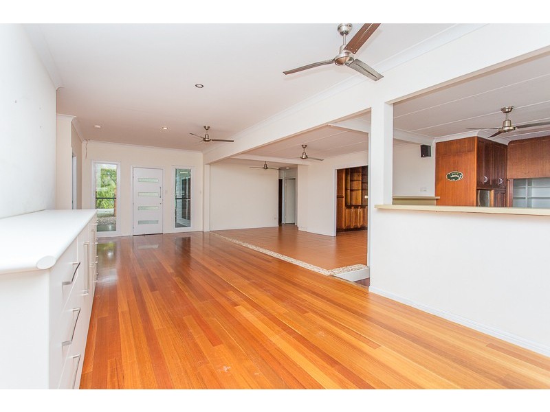 22  WAVERLEY STREET, Bucasia QLD 4750