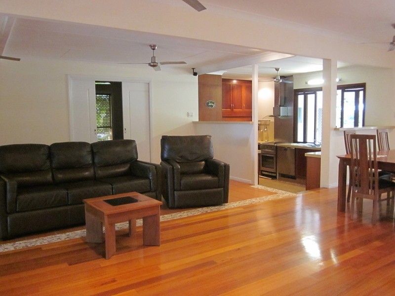 22 WAVERLEY STREET, Bucasia QLD 4750