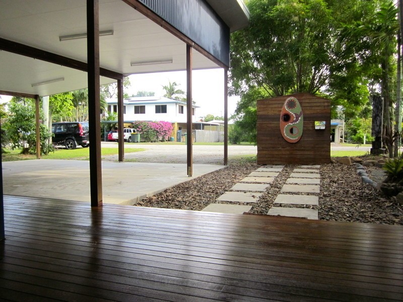 22 WAVERLEY STREET, Bucasia QLD 4750