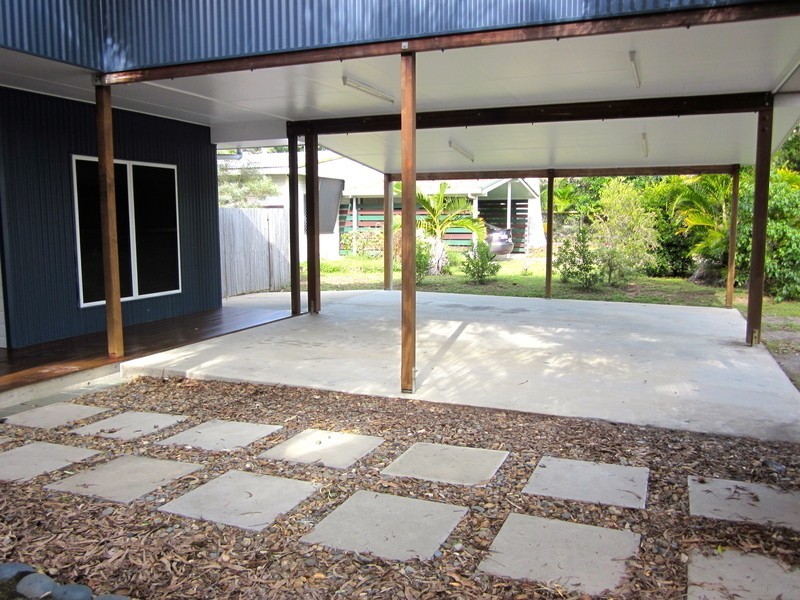 22 WAVERLEY STREET, Bucasia QLD 4750