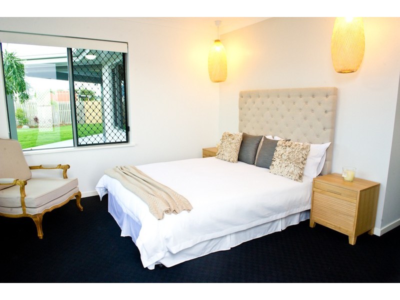 24  Pacific Avenue, Sarina QLD 4737