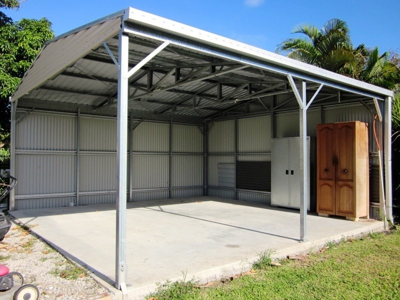 15 DONALDSON STREET, West Mackay QLD 4740
