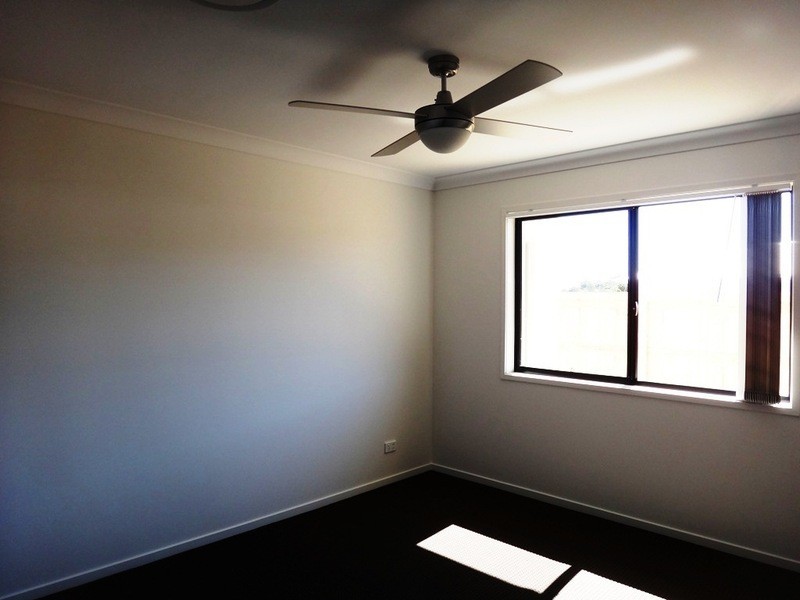 36 PHOENIX CRESCENT, Rural View QLD 4740