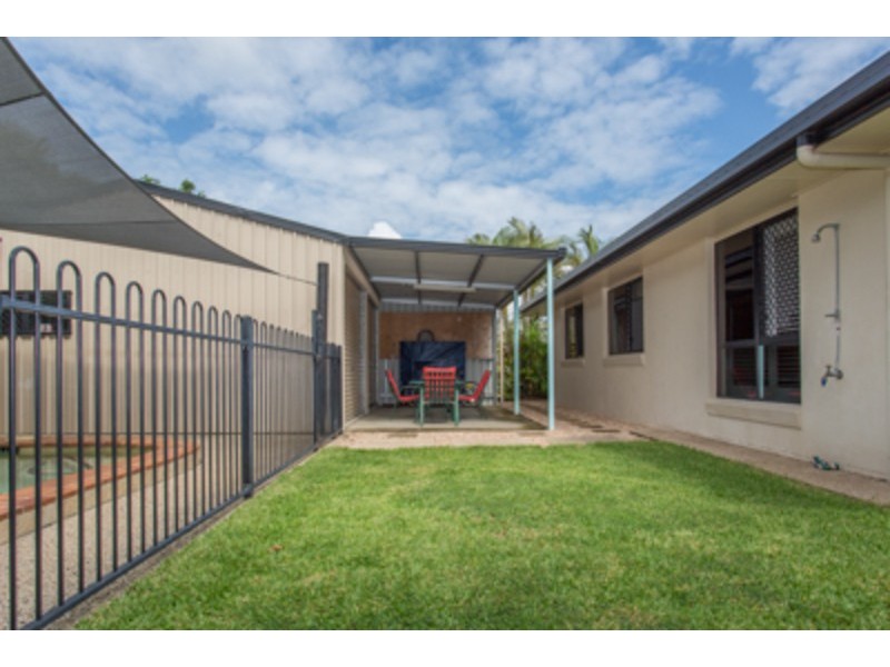 4 URARII CRESCENT, Shoal Point QLD 4750