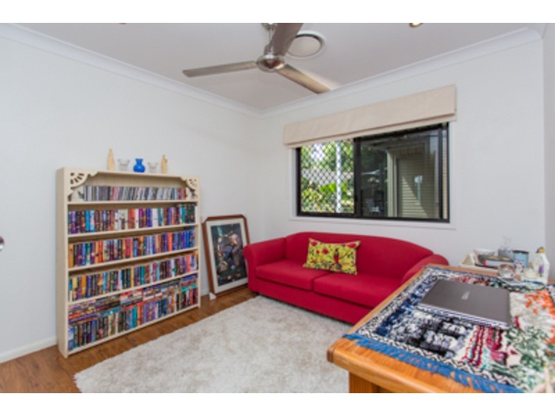 4 URARII CRESCENT, Shoal Point QLD 4750