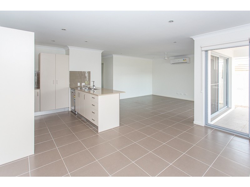 18a Westaway Crescent, Andergrove QLD 4740