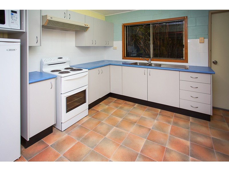 19 Macrossan Street, East Mackay QLD 4740