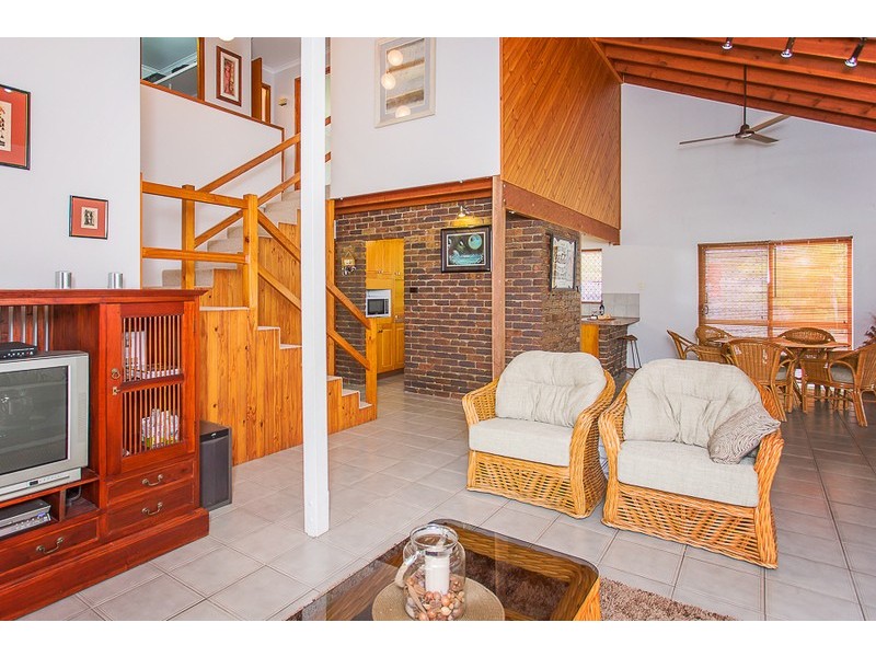 56 Shoal Point Road, Bucasia QLD 4750
