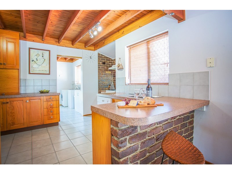 56 Shoal Point Road, Bucasia QLD 4750