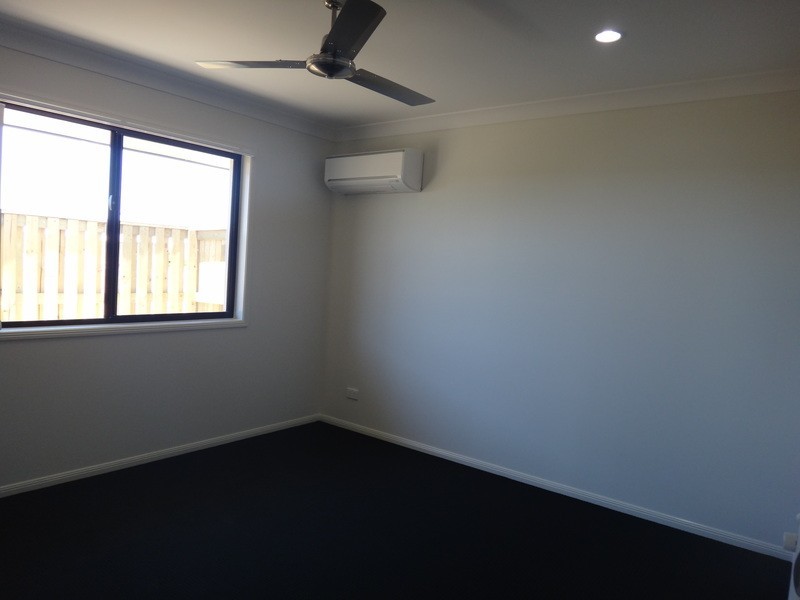 10 Henley Close,, Blacks Beach QLD 4740