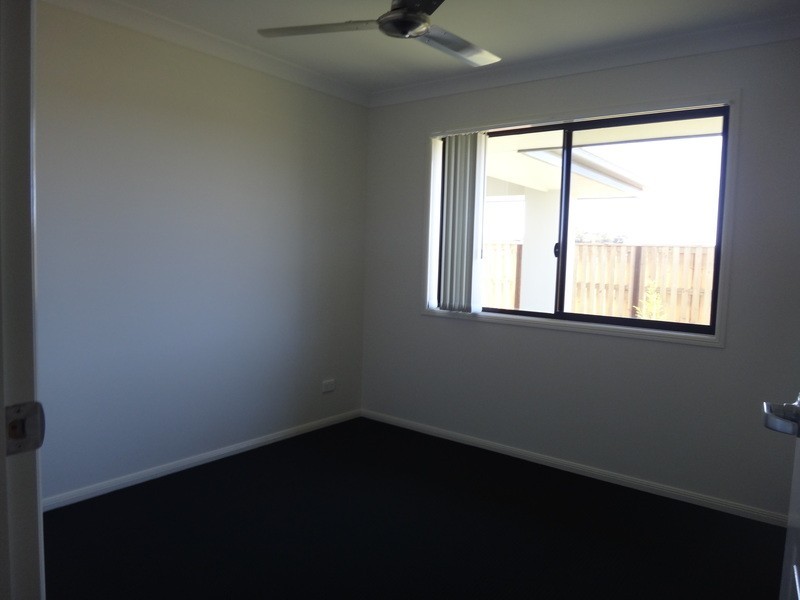 10 Henley Close,, Blacks Beach QLD 4740