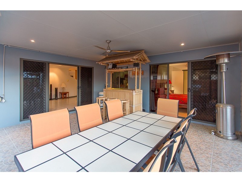 7 Angelina Avenue, Glenella QLD 4740