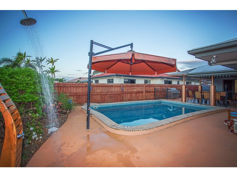 7 Angelina Avenue, Glenella QLD 4740