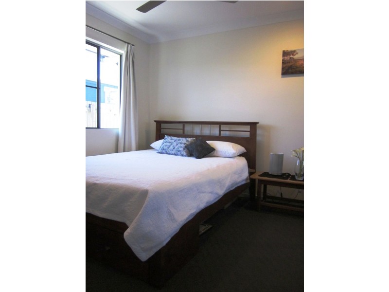 16 VESTA LANE, Ooralea QLD 4740