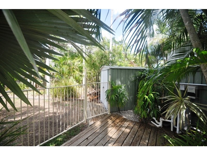 13 BOURKE STREET, Blacks Beach QLD 4740