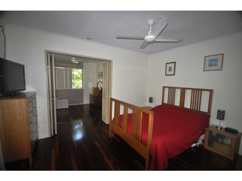 13 BOURKE STREET, Blacks Beach QLD 4740