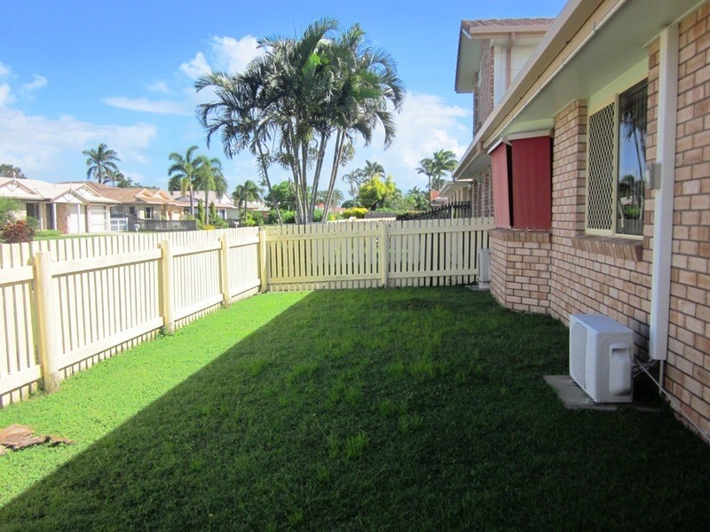 2/4 Meero Street, South Mackay QLD 4740