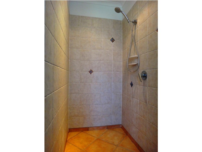 12 EDEN COURT, Glenella QLD 4740