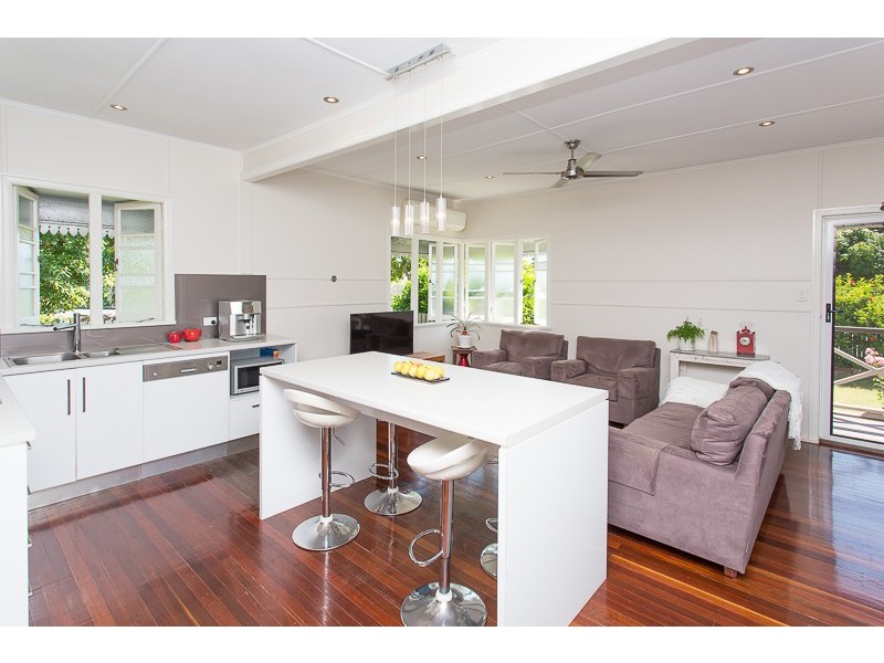 9 Morrison Street, West Mackay QLD 4740