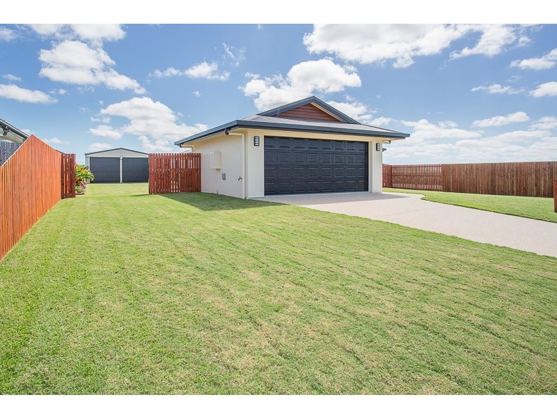 15 Bowden Crescent, Marian QLD 4753