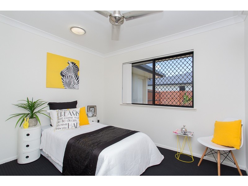 15 Bowden Crescent, Marian QLD 4753