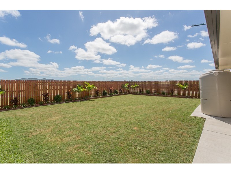 15 Bowden Crescent, Marian QLD 4753