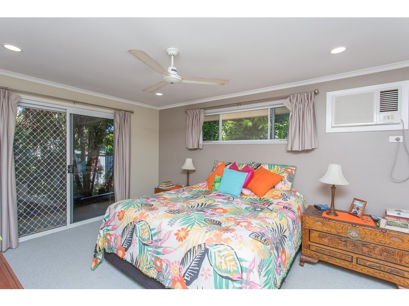 62 O’Brien Esplanade, Shoal Point QLD 4750