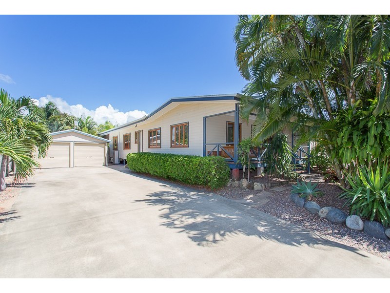 165 Waverley Street, Bucasia QLD 4750