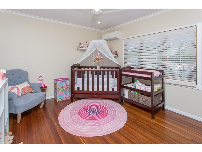 165 Waverley Street, Bucasia QLD 4750