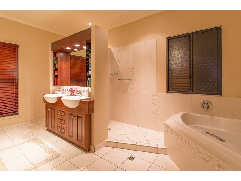 46 Starboard Circuit, Shoal Point QLD 4750