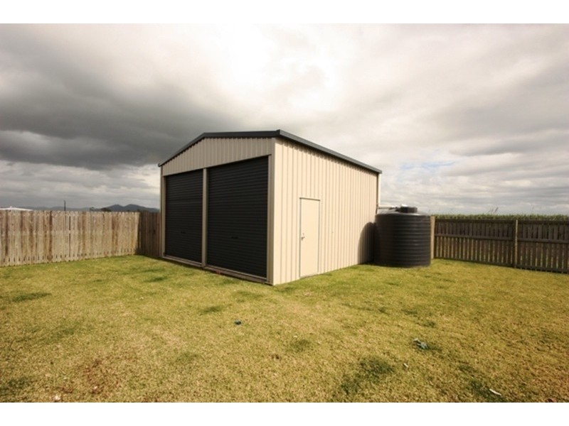 7 O’NEILL PLACE, Marian QLD 4753