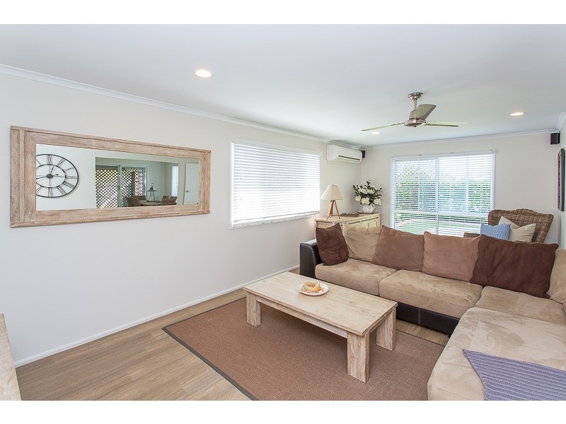 20 Stott Street, Bucasia QLD 4750