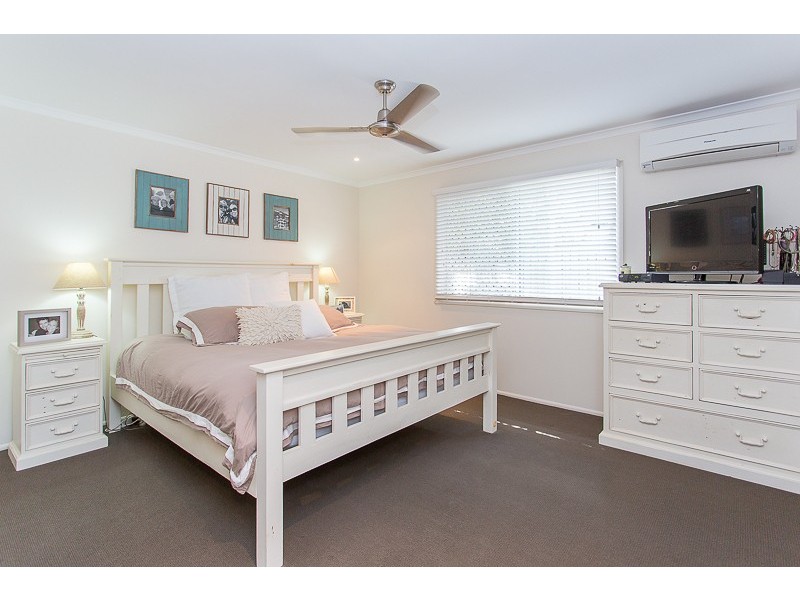 20 Stott Street, Bucasia QLD 4750