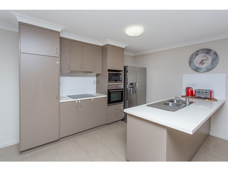 1 Bowden Crescent, Marian QLD 4753