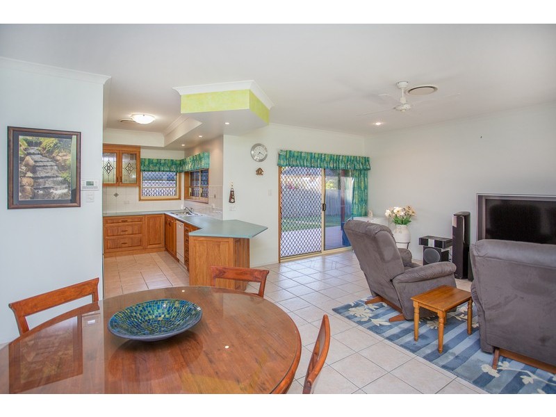 13  Chelsea Crescent, Glenella QLD 4740