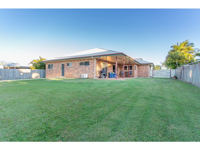 13  Chelsea Crescent, Glenella QLD 4740