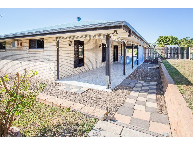 4 Dylan Drive, Eimeo QLD 4740