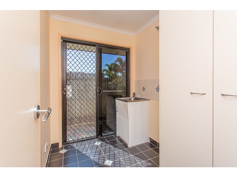 4 Dylan Drive, Eimeo QLD 4740