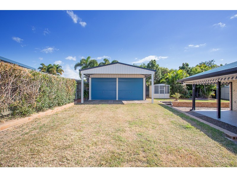 4 Dylan Drive, Eimeo QLD 4740