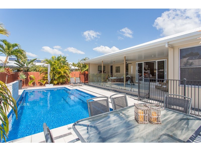 7 Seaspray Close, Shoal Point QLD 4750
