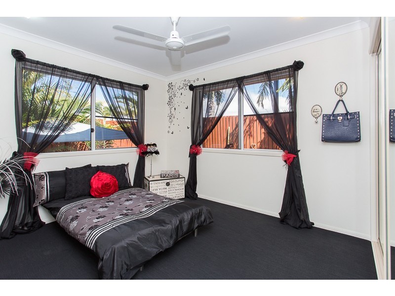 7 Seaspray Close, Shoal Point QLD 4750