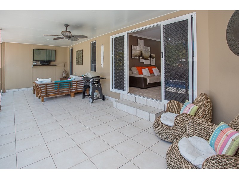 7 Seaspray Close, Shoal Point QLD 4750
