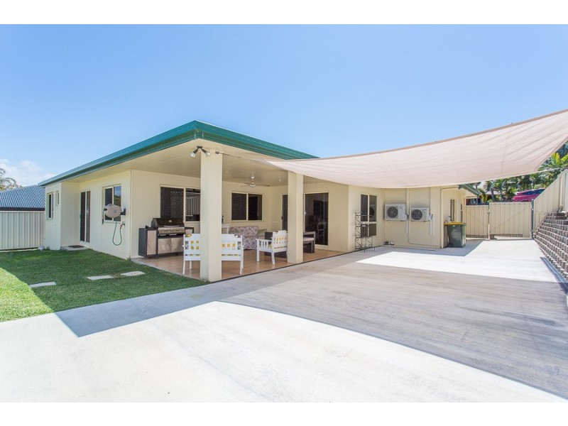 5  Seacove Court, Eimeo QLD 4740