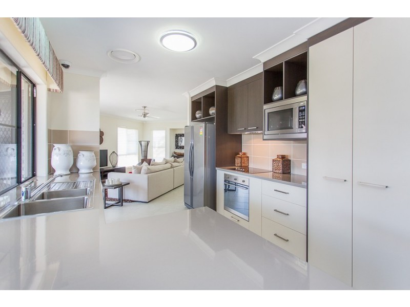 15 McGrath Street, Bakers Creek QLD 4740