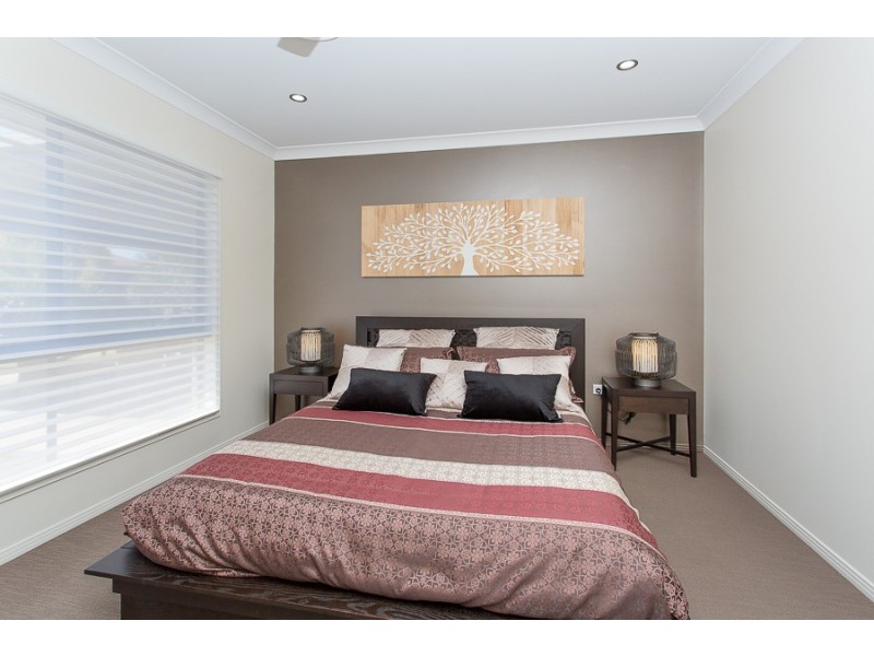 15 McGrath Street, Bakers Creek QLD 4740