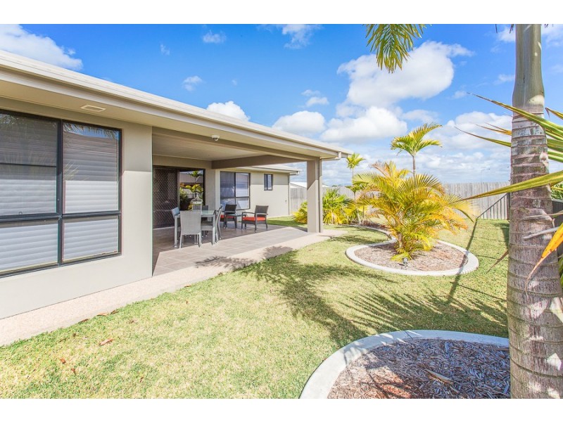 15 McGrath Street, Bakers Creek QLD 4740